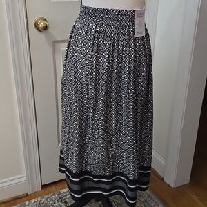 CROFT & BARROW WOMENS PLUS SIZE BLACK AND WHITE ELASTIC WAISTBAND SKIRT SIZE 2X